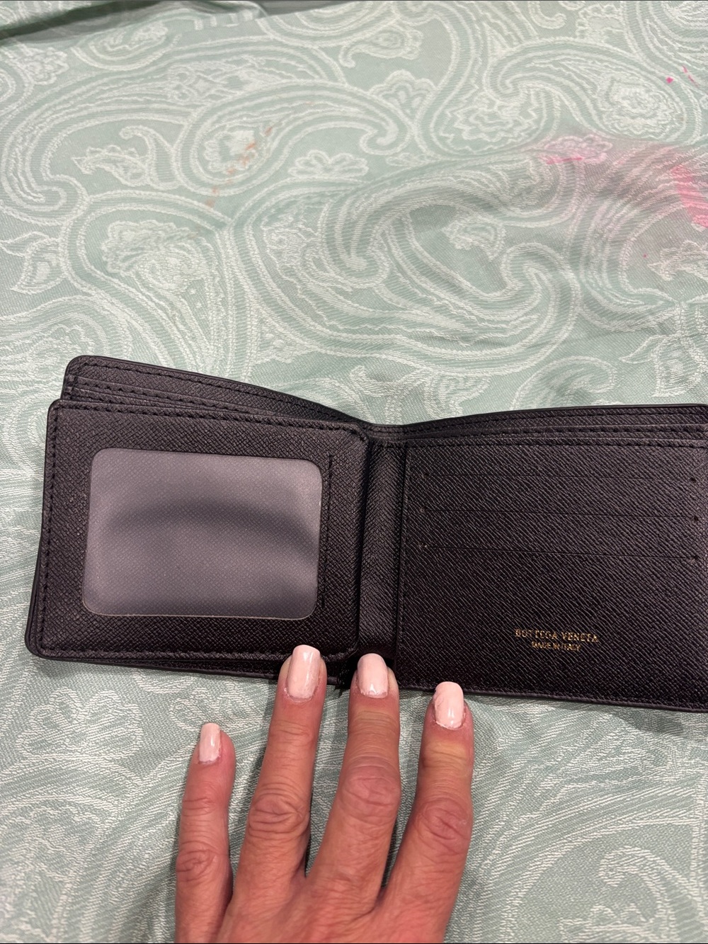 Men's Black Woven faux Leather Bi-Fold Wallet - Picture 2 of 8